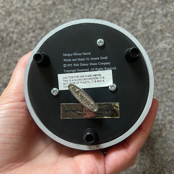 Snow globe - Picture 4 of 5